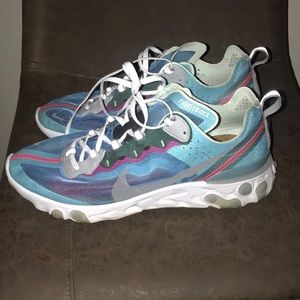 Nike React element 87